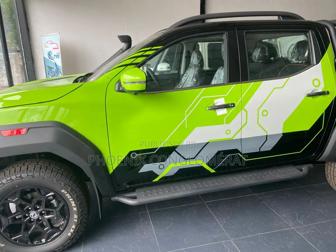 Dongfeng Rich 7 2023 Vert