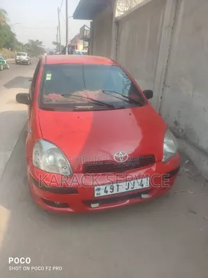 Toyota Yaris 2017 Rouge