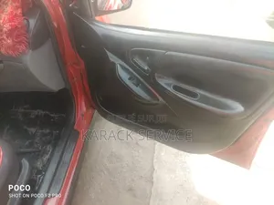 Toyota Yaris 2017 Rouge