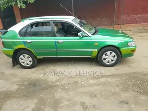 Toyota Corolla 2015 Vert
