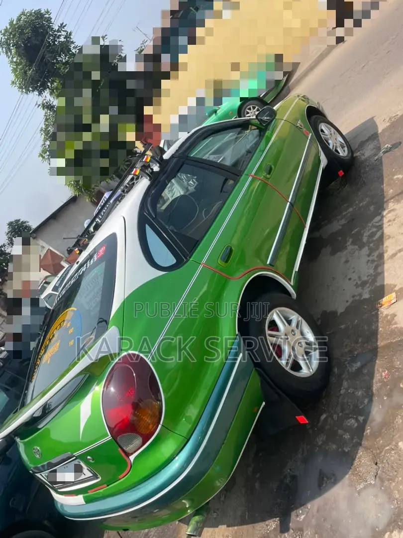 Toyota Corolla 2020 Vert