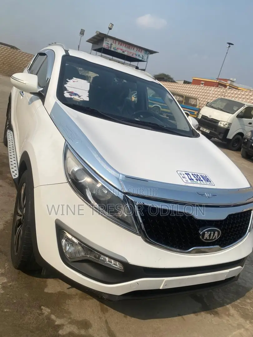 Kia Sportage LX 4dr SUV (2.4L 4cyl 6A) 2013 Blanc cassé