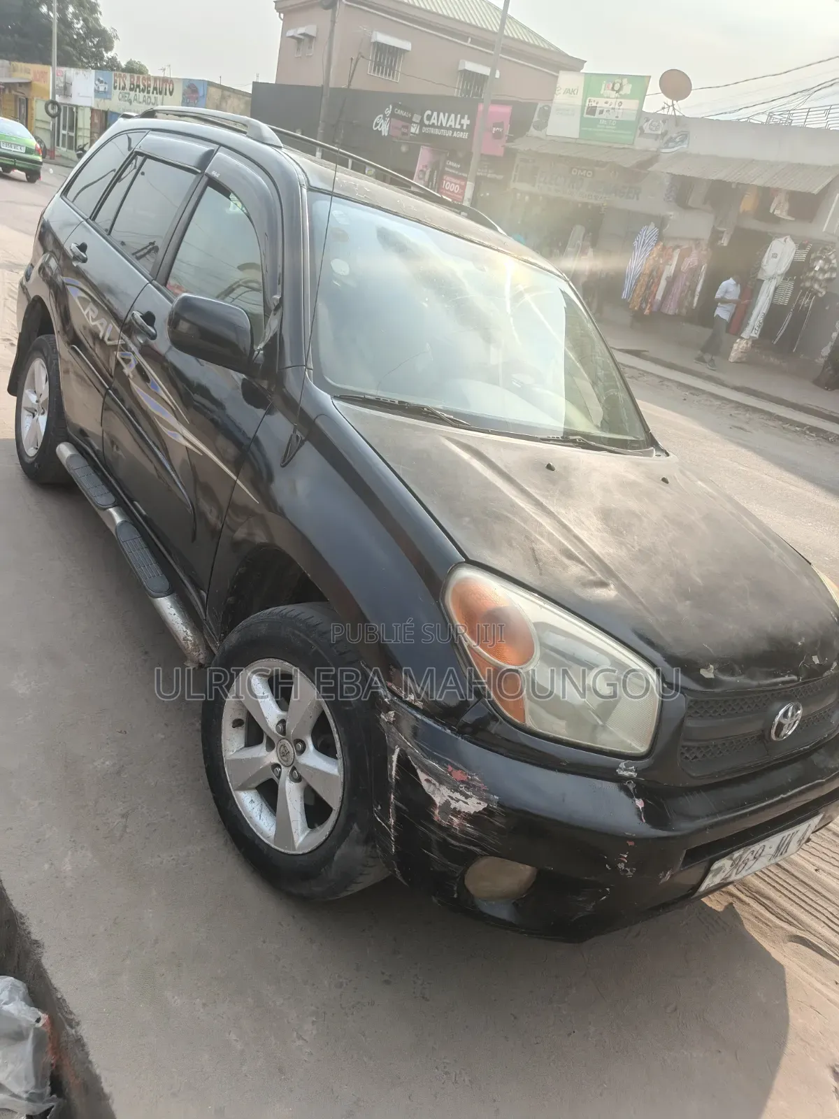 Toyota RAV4 2005 Noir Mat