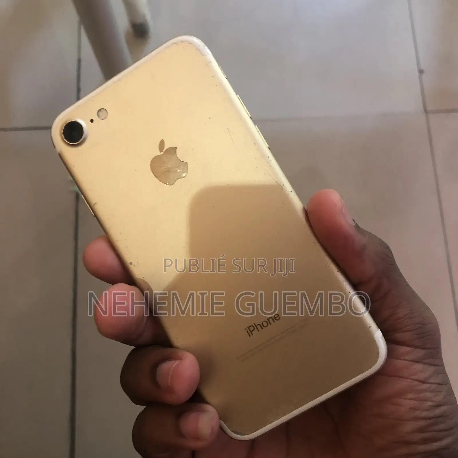 Apple iPhone 7 32 GB Bronze
