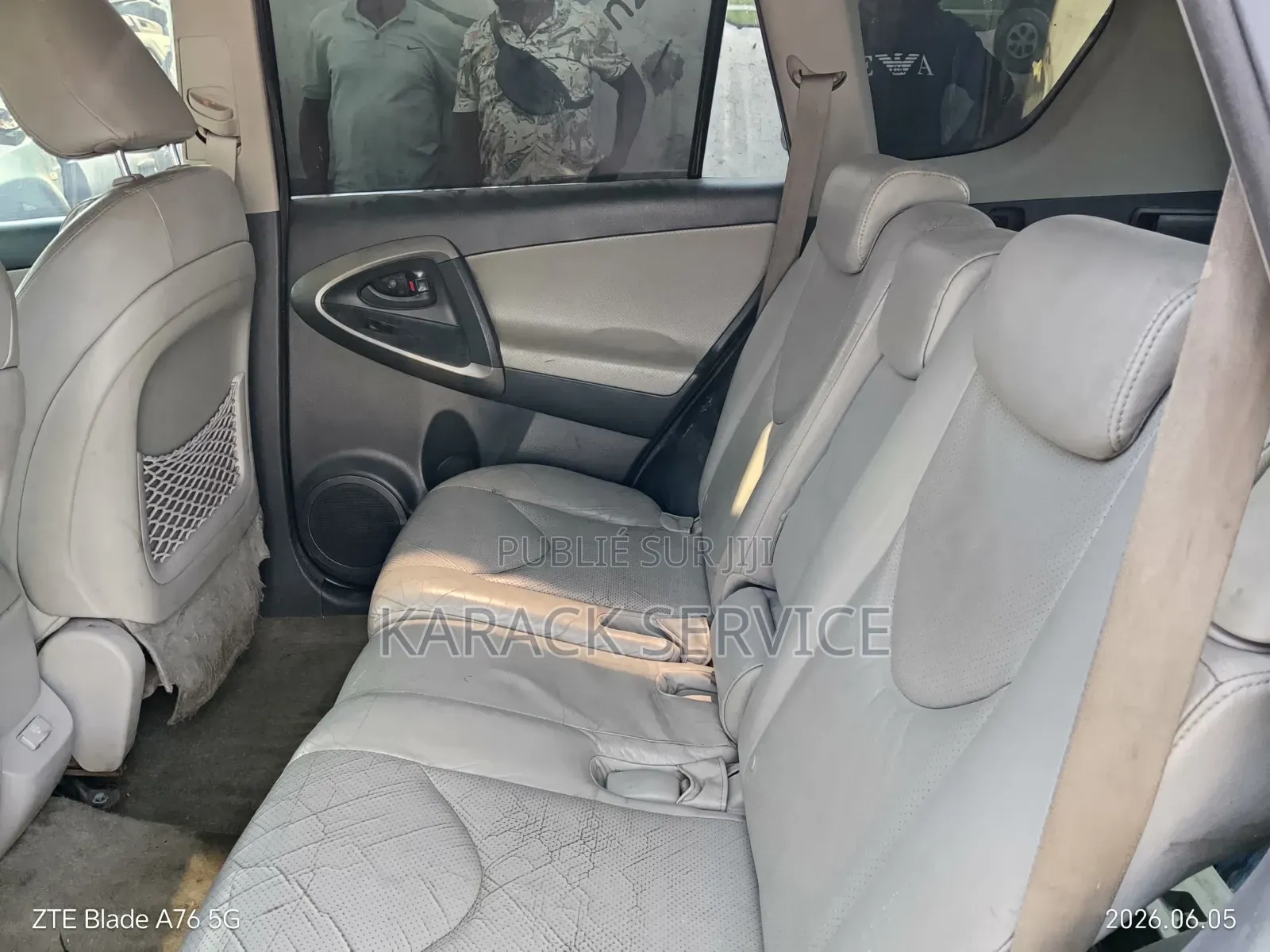 Toyota RAV4 2018 Noir