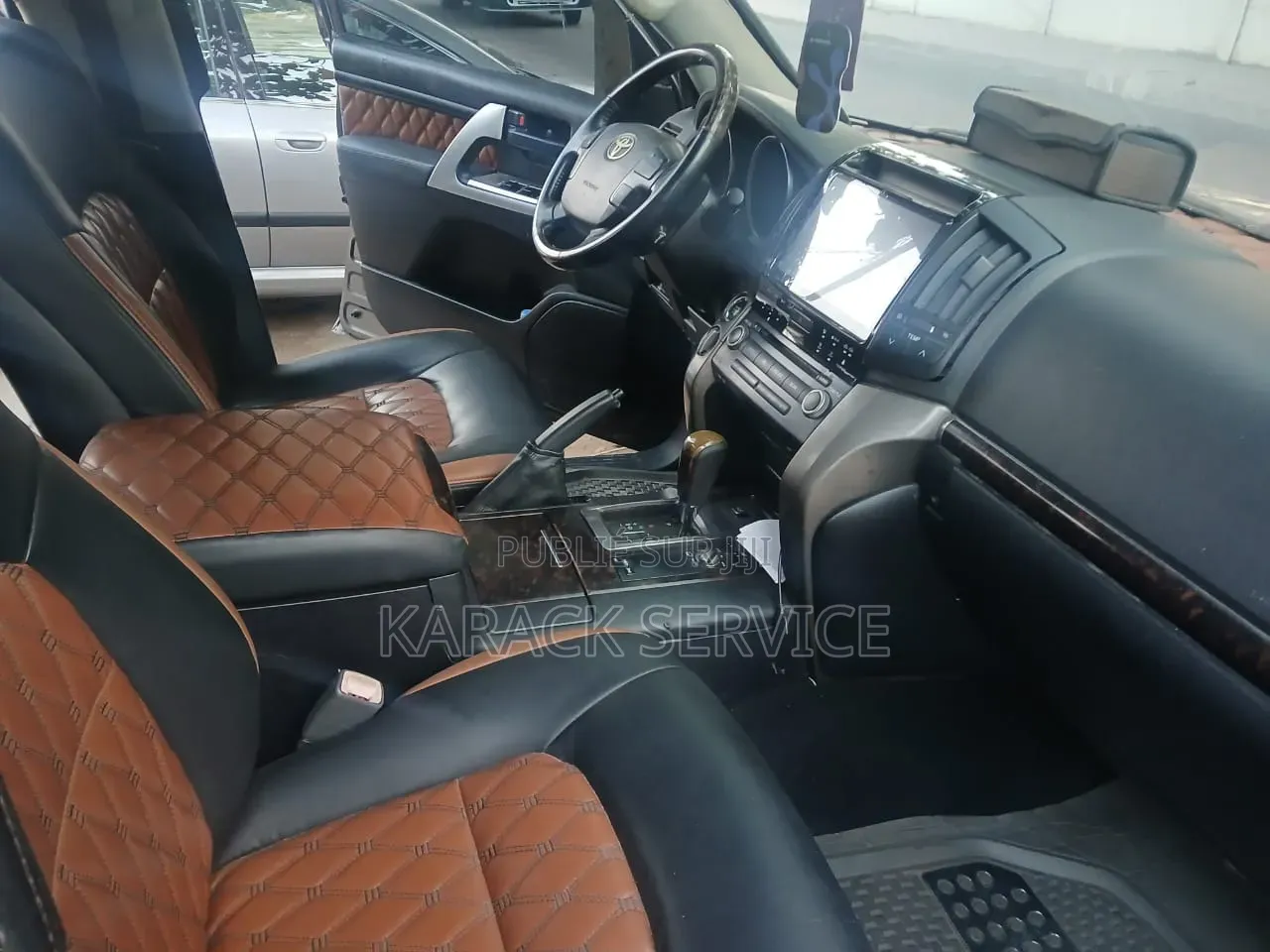 Toyota Land Cruiser 2018 Noir
