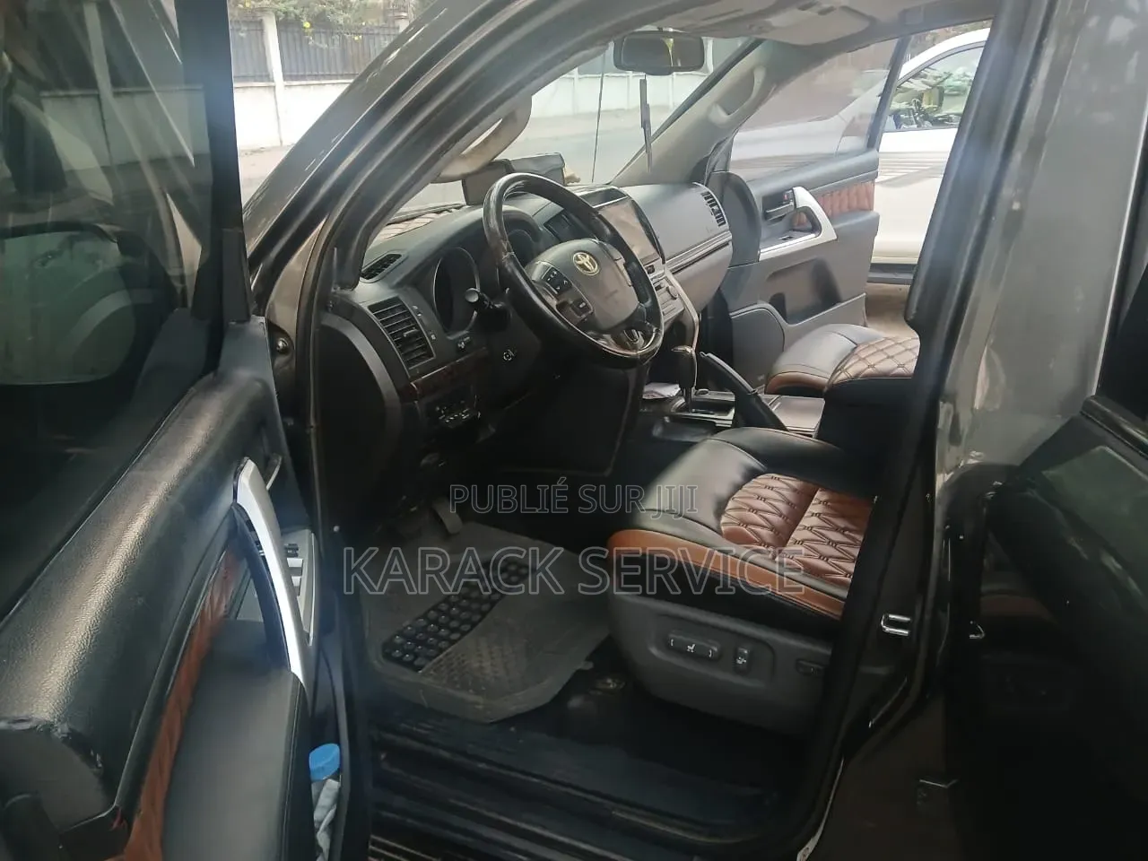Toyota Land Cruiser 2018 Noir