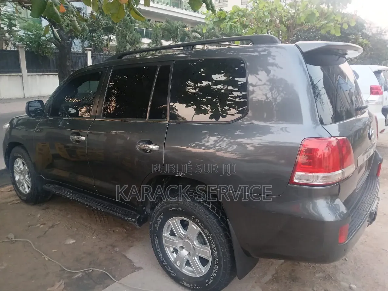 Toyota Land Cruiser 2018 Noir