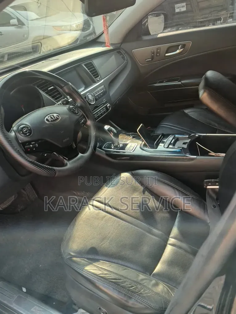 Kia K4 2025 Noir
