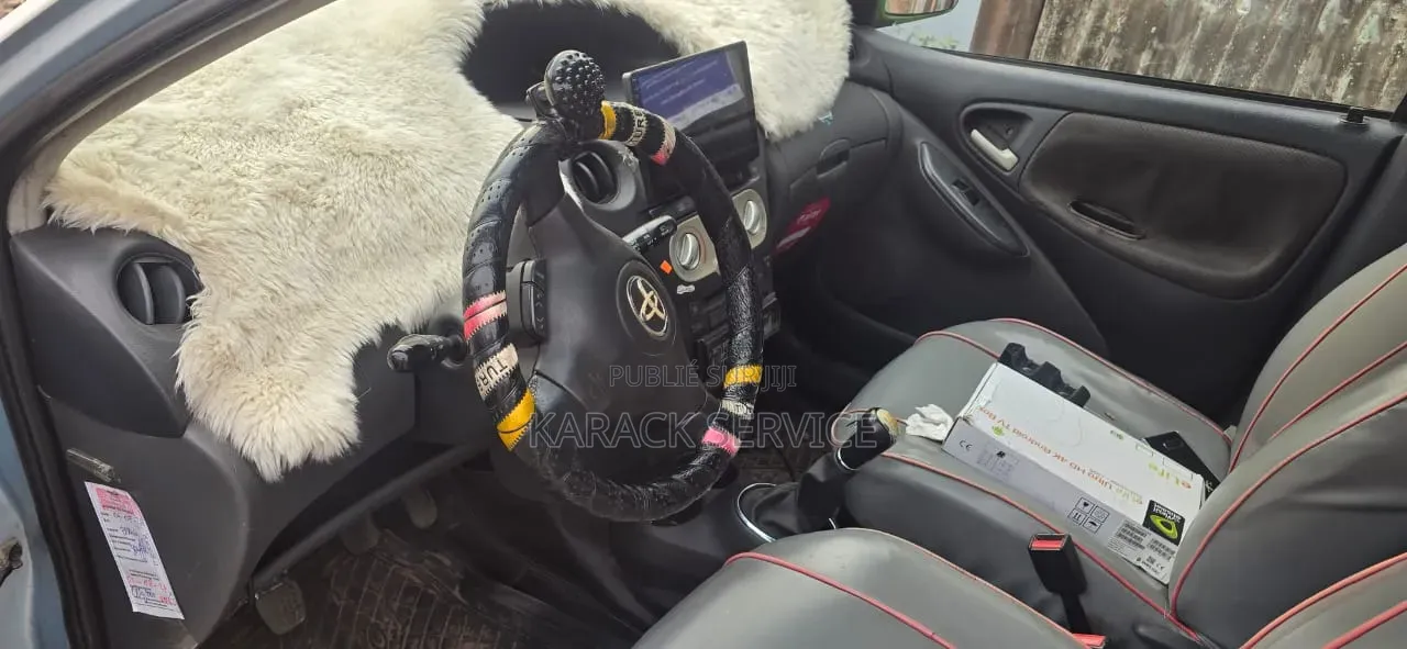 Toyota Yaris 2016 Vert