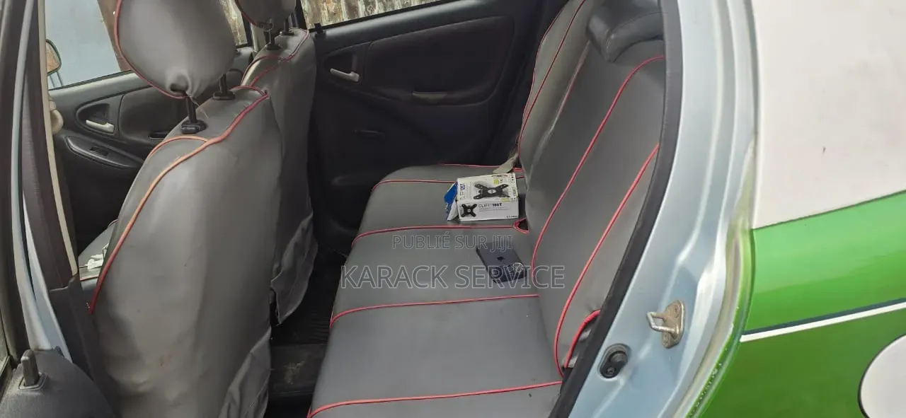 Toyota Yaris 2016 Vert