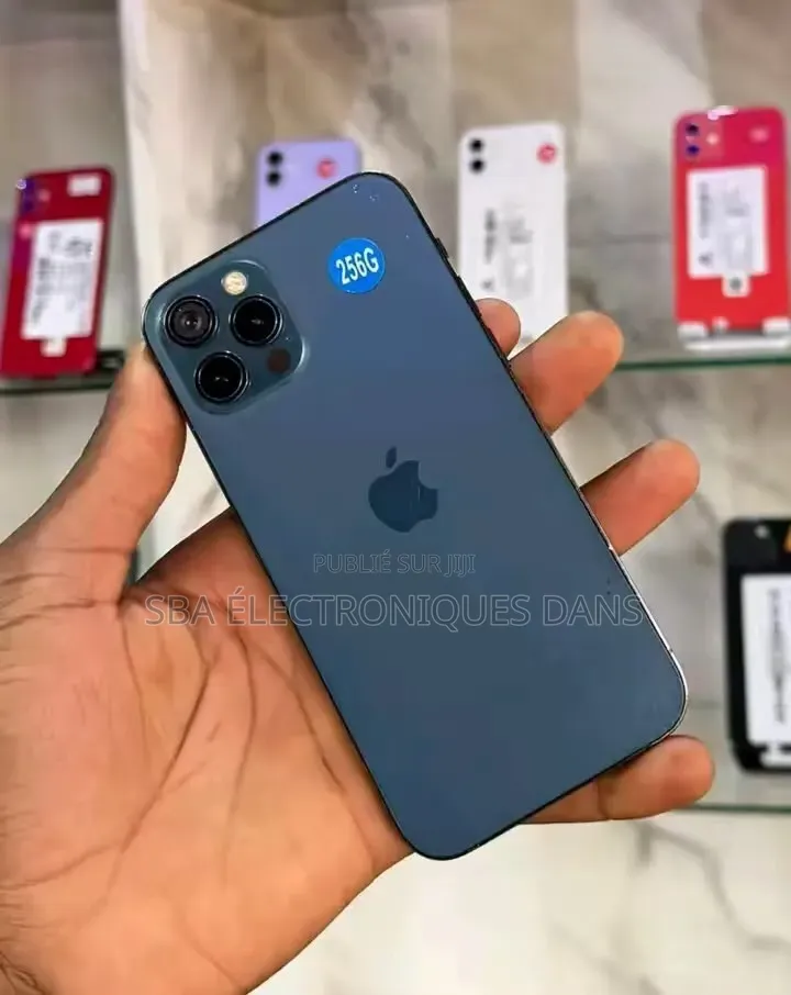 Apple iPhone 11 64 GB Noir