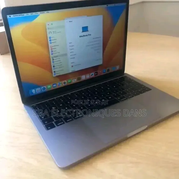Nouveau Apple MacBook 2017 16GB Intel Core i7 SSD 512GB