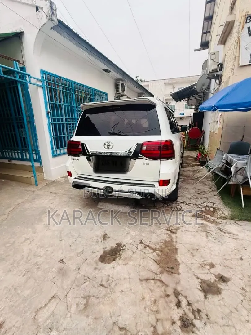 Toyota Land Cruiser 2015 Blanc