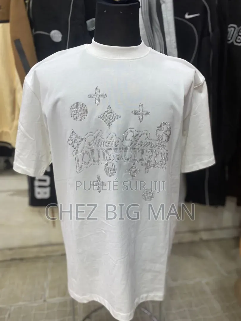 Tout Genres De T-Shirts