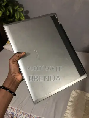 Ordinateur portable Asus A42JV 3GB Intel Pentium SSD 320GB