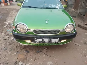 Toyota Corolla 2017 Vert