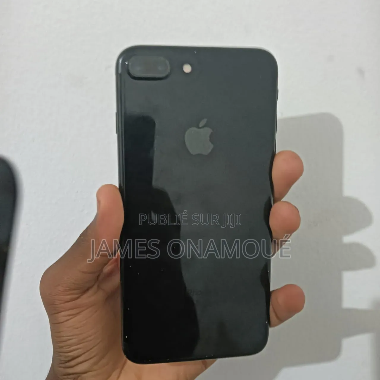 Nouveau Apple iPhone 7 Plus 128 GB Noir