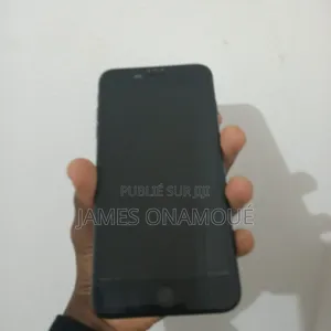 Nouveau Apple iPhone 7 Plus 128 GB Noir