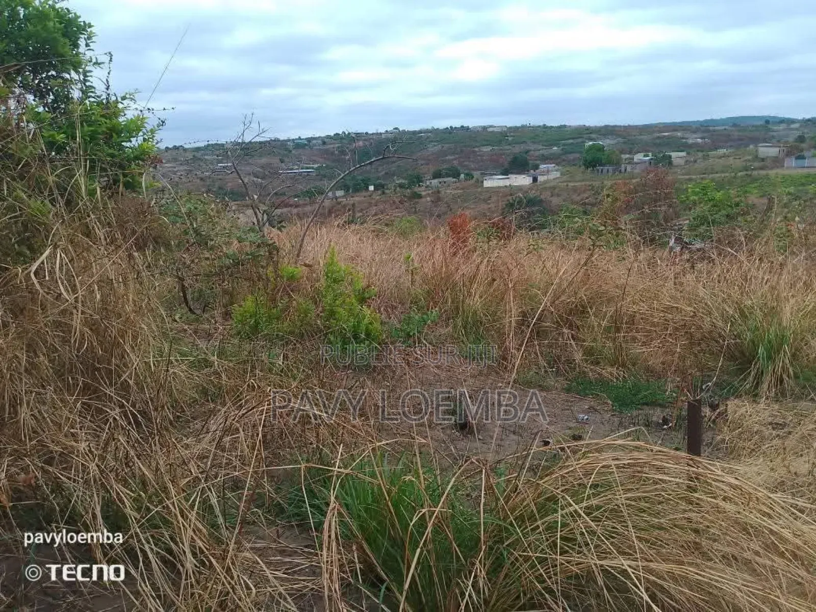 Terrain Vide À Vendre