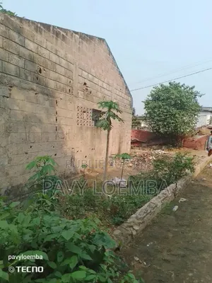 Parcelle Avec Maison Inachevé À Vendre