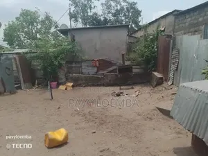 Terrain Vide À Vendre