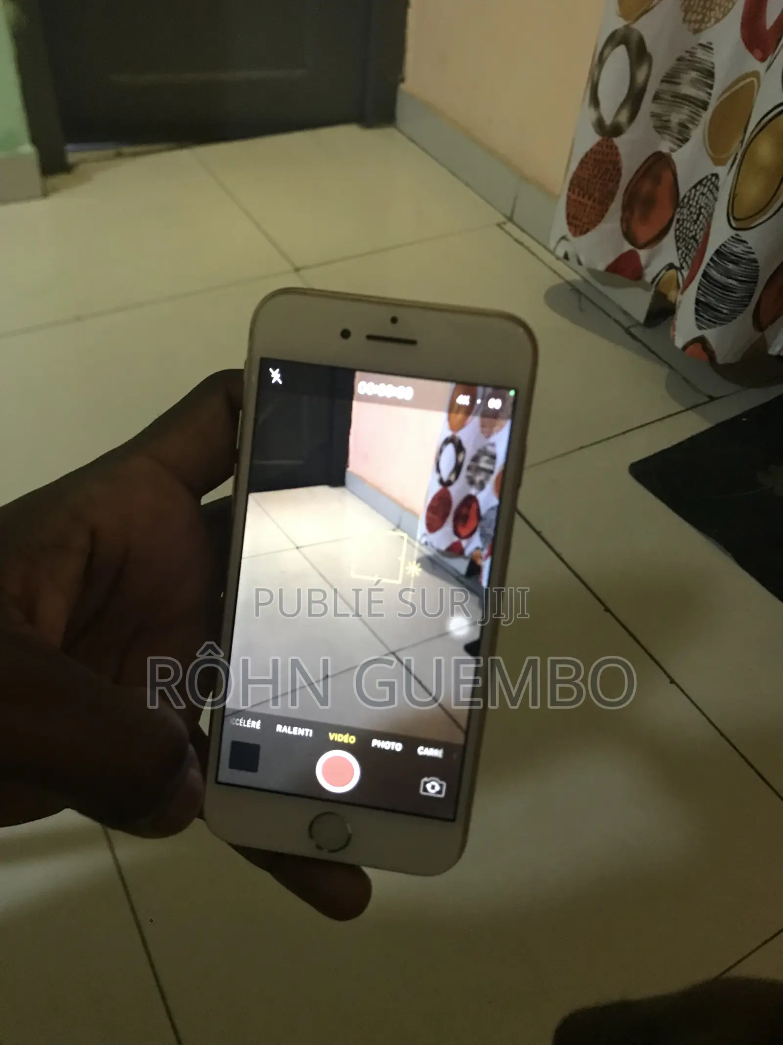 Apple iPhone 8 64 GB Or rose