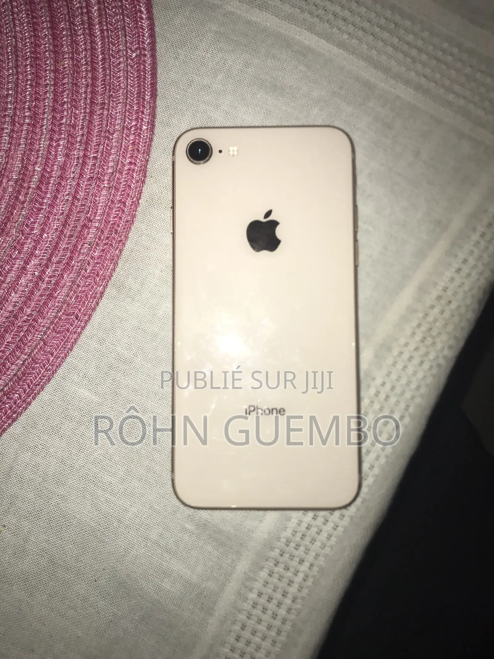 Apple iPhone 8 64 GB Or rose