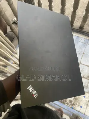 Ordinateur portable Lenovo Chromebook C330 8GB Intel Core i5 SSD 500GB