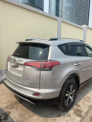 Toyota RAV4 2016 Gris