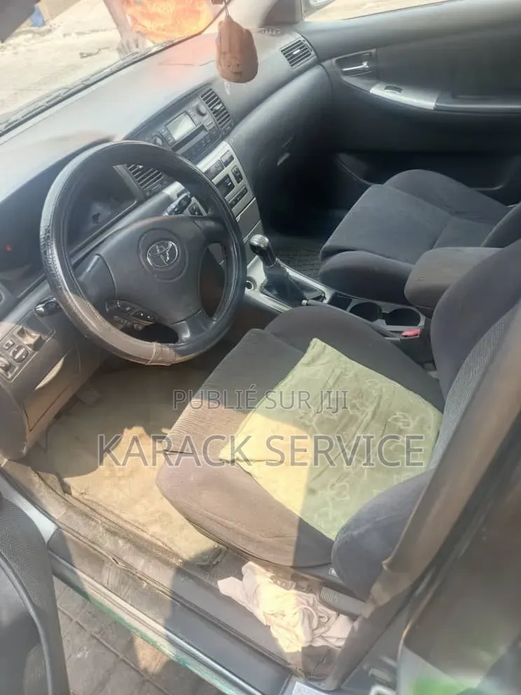 Toyota Corolla 2016 Vert