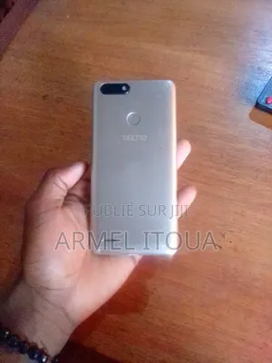 Tecno Pop 2F 16 GB Argenté
