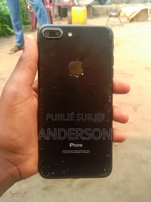 Nouveau Apple iPhone 7 Plus 128 GB Noir