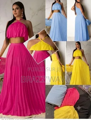 Ensemble Crop Top Et Jupe Plissée Longue Femme
