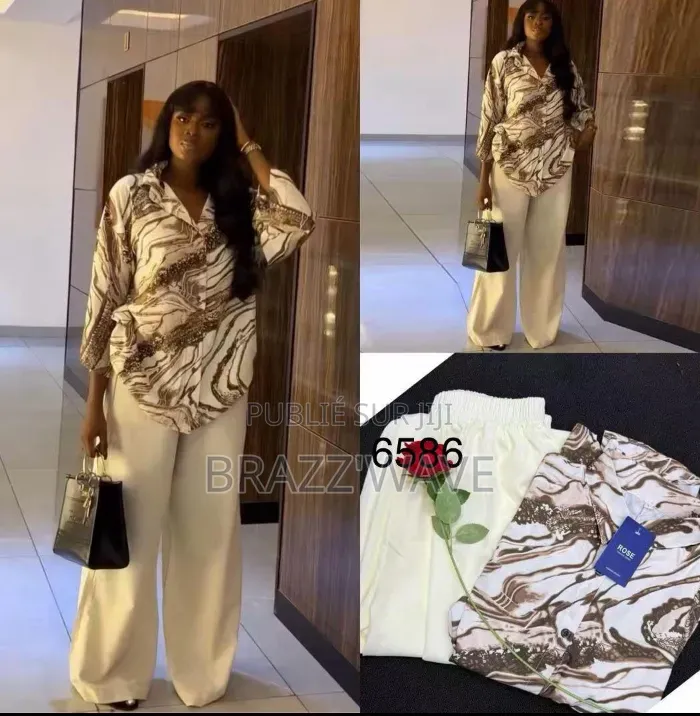Ensemble Chemise Imprimée Et Pantalon Large Crème