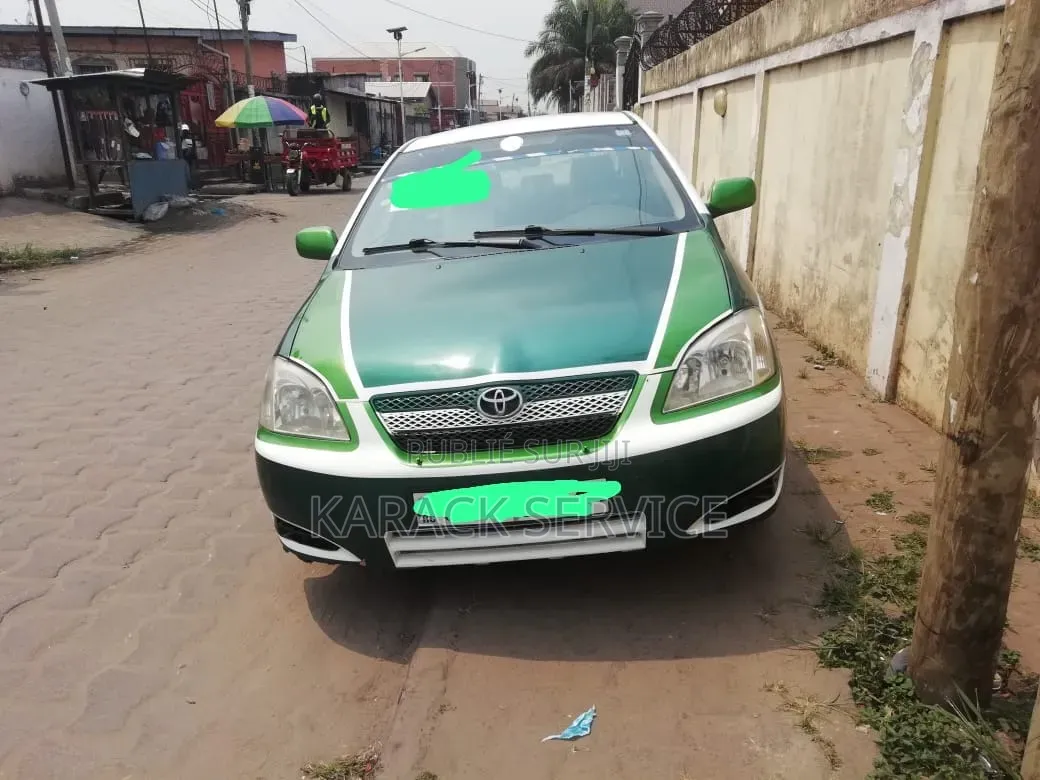 Toyota Corolla 2017 Vert