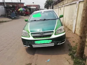 Toyota Corolla 2017 Vert