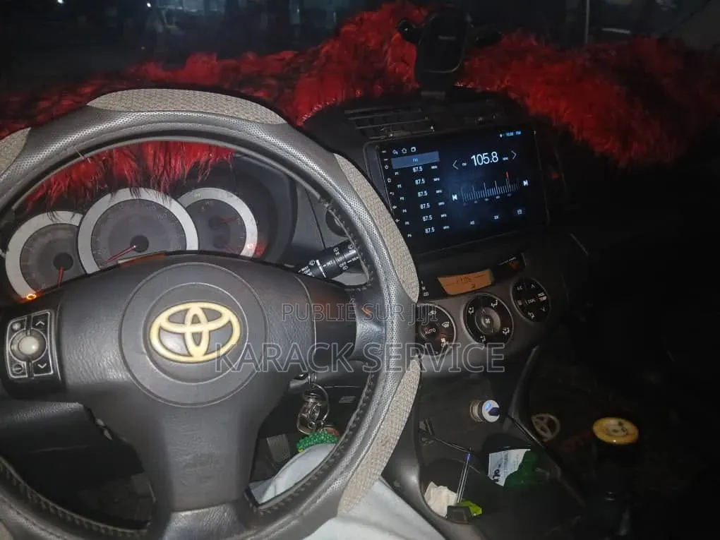 Toyota RAV4 2015 Noir