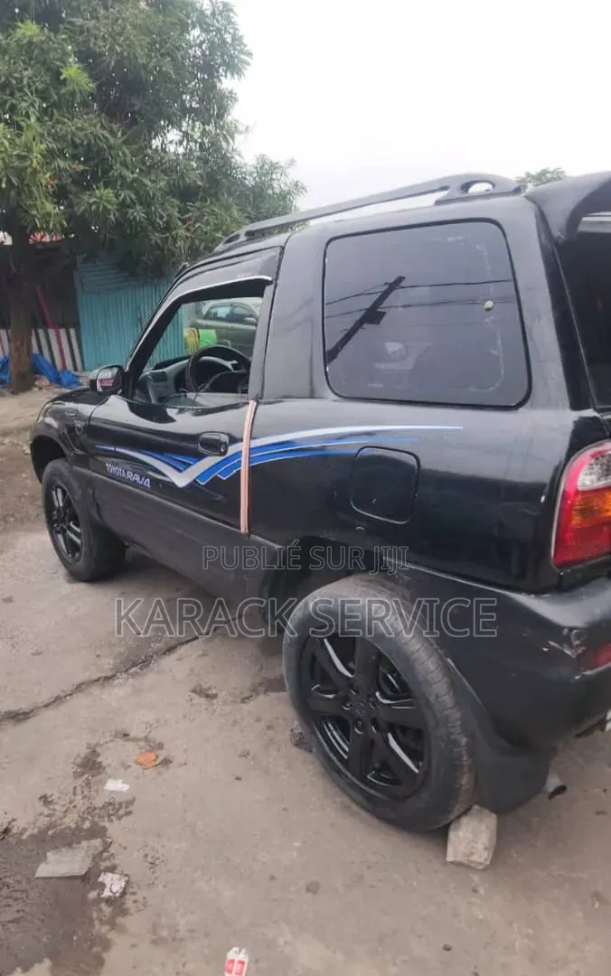 Toyota RAV4 2015 Noir