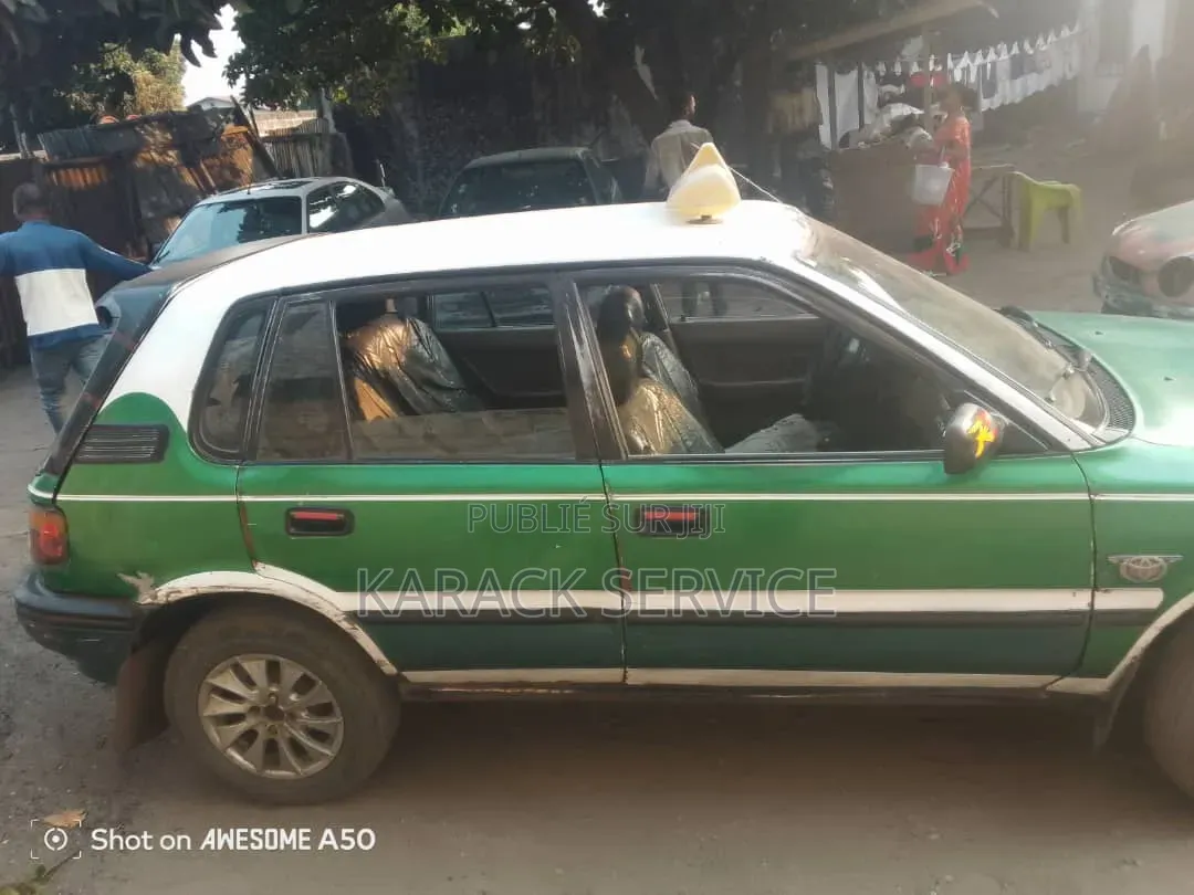 Toyota Corolla 1998 Vert