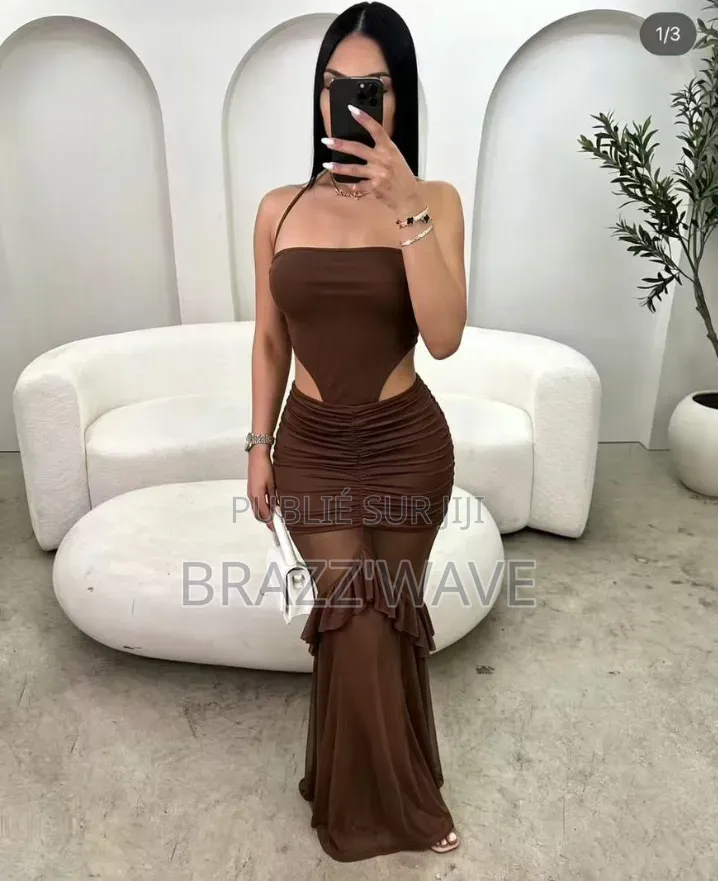 Ensemble Jupe Volantée Et Top Bandeau Noir