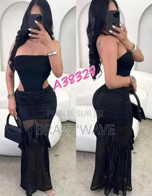 Ensemble Jupe Volantée Et Top Bandeau Noir