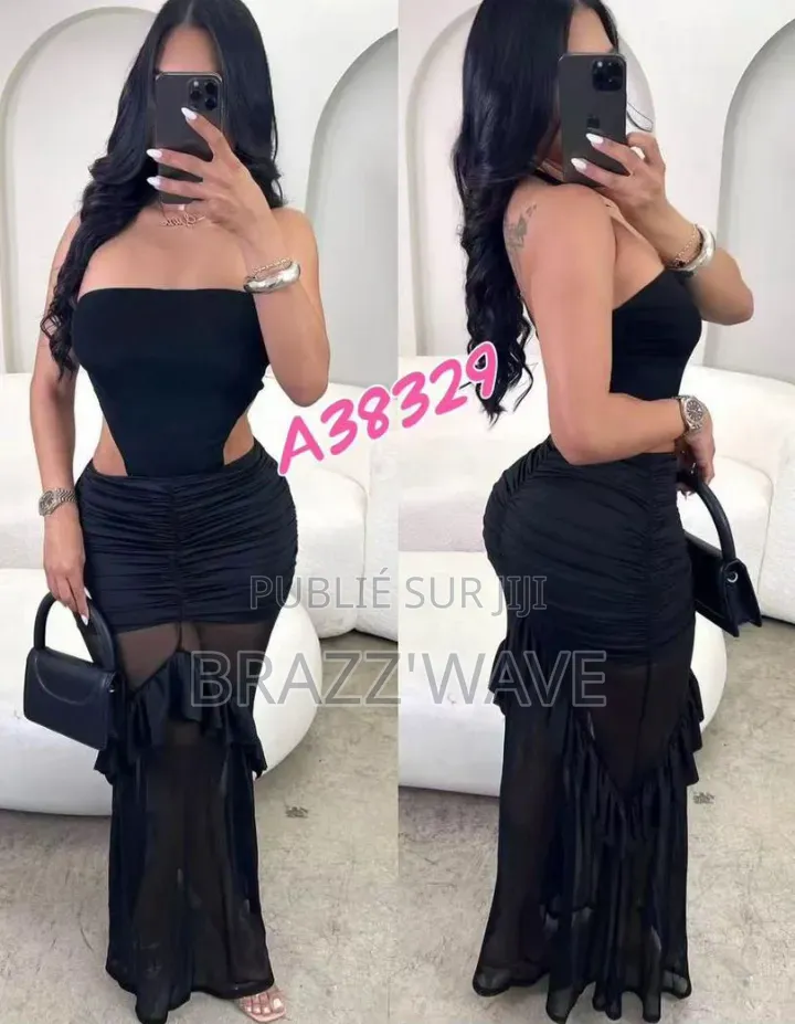 Ensemble Jupe Volantée Et Top Bandeau Noir