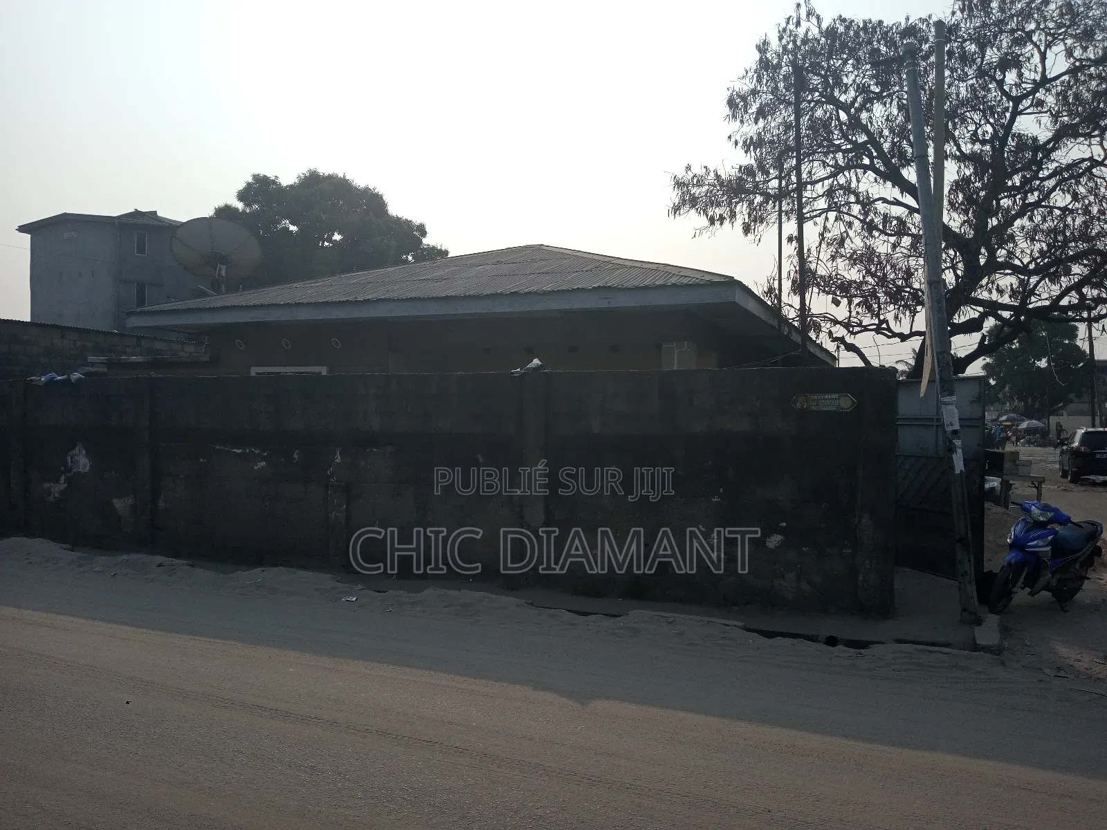 4chbre Maison dans Parcelle 400M², Poto-Poto à Vendre