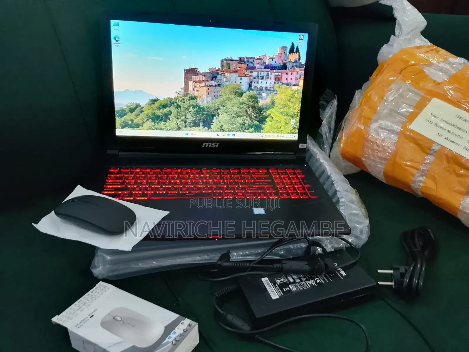 Nouveau Ordinateur portable MSI GL63 8RD 8GB Intel Core i7 SSD 128GB