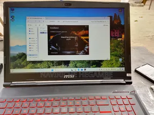 Nouveau Ordinateur portable MSI GL63 8RD 8GB Intel Core i7 SSD 128GB