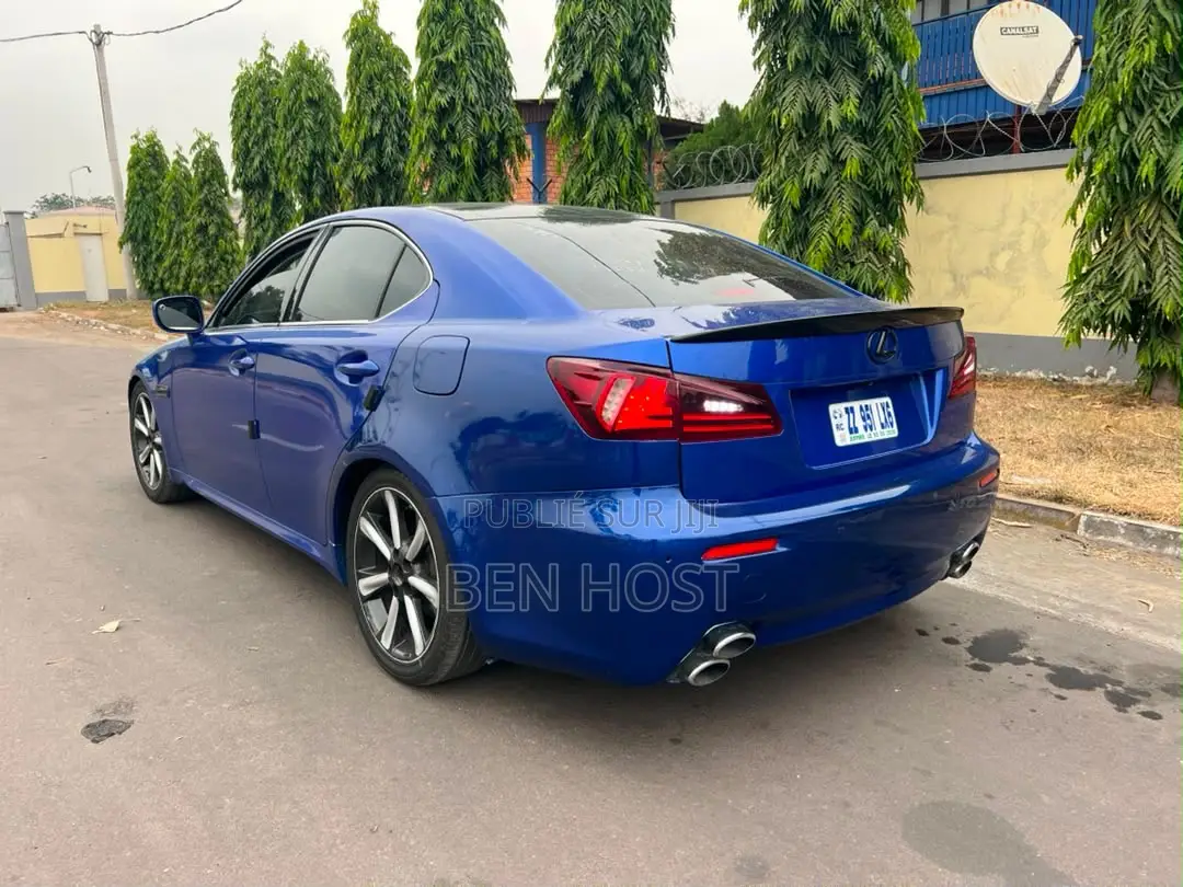 Lexus IS 350 RWD 2018 Bleu