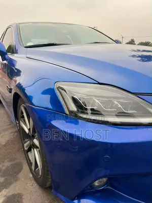 Lexus IS 350 RWD 2018 Bleu