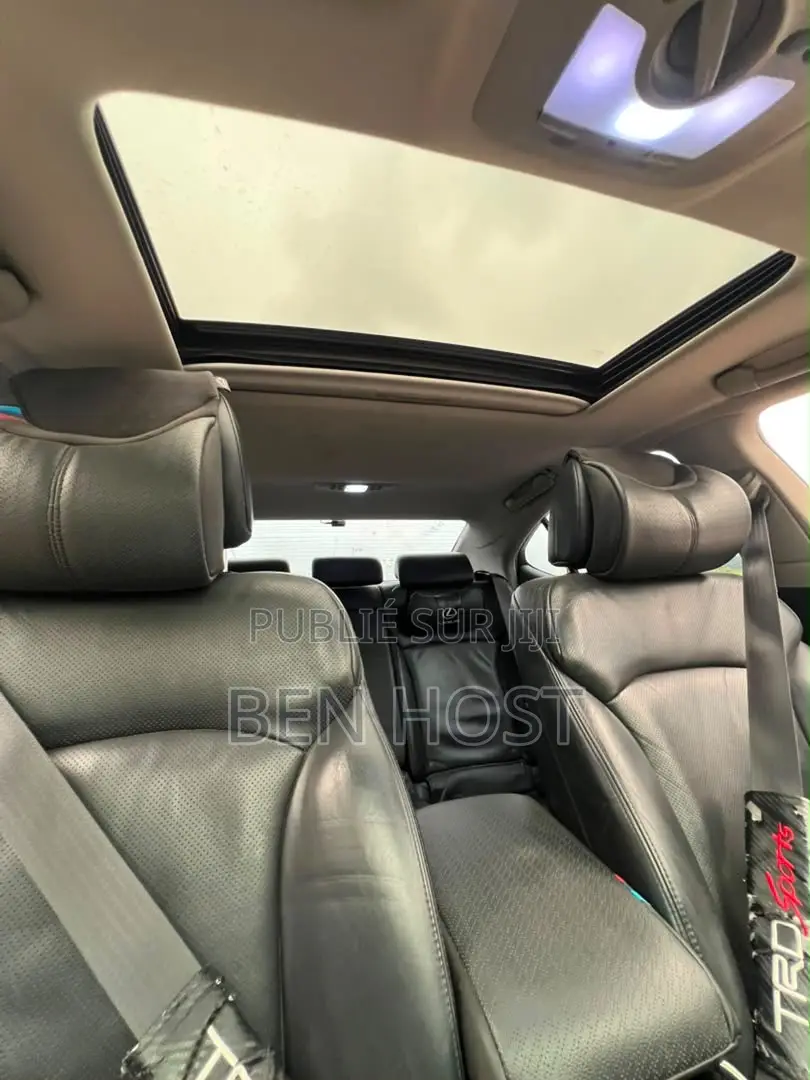 Lexus IS 350 RWD 2018 Bleu