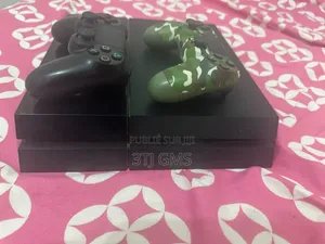 Play Station 4